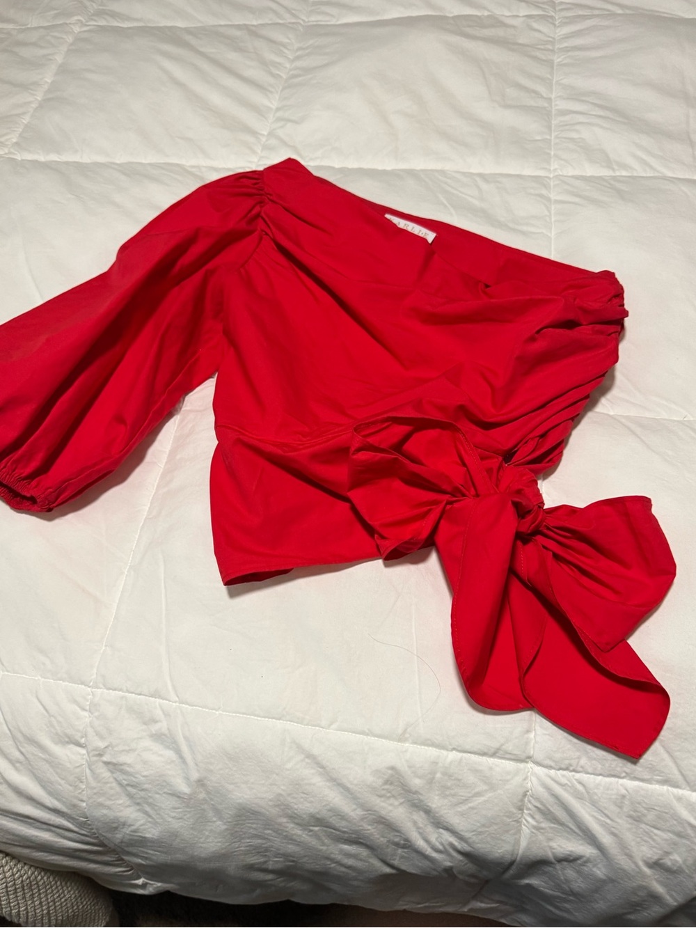 Karlie Cotton One-Shoulder Puff Sleeve Top-Red Size M